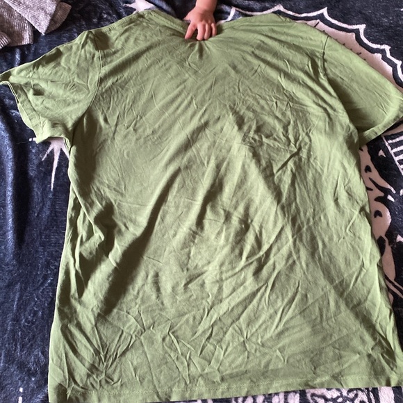 Guess T-shirt - Picture 3 of 3